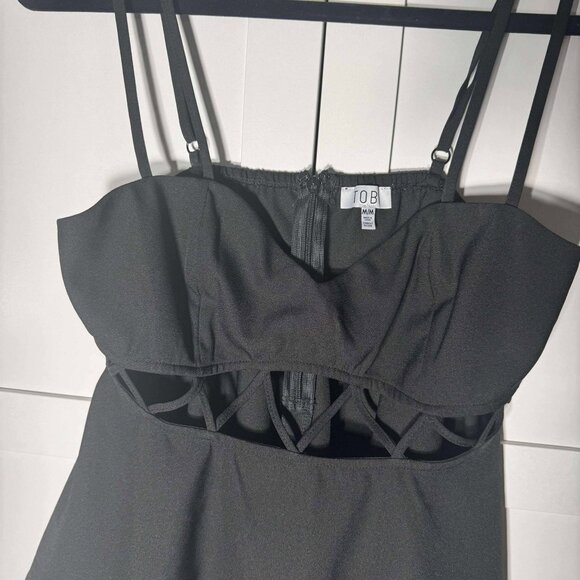 TOBI Women Crisscross design Tank top black MEDIUM - Picture 3 of 7